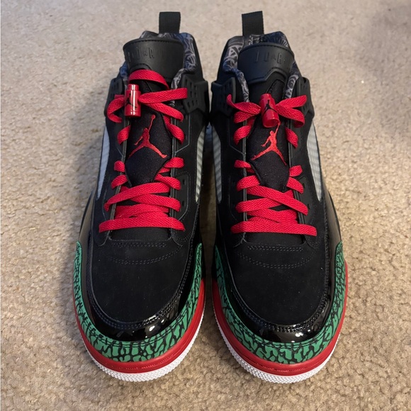Jordan Spiz’Ike Low - Picture 2 of 7